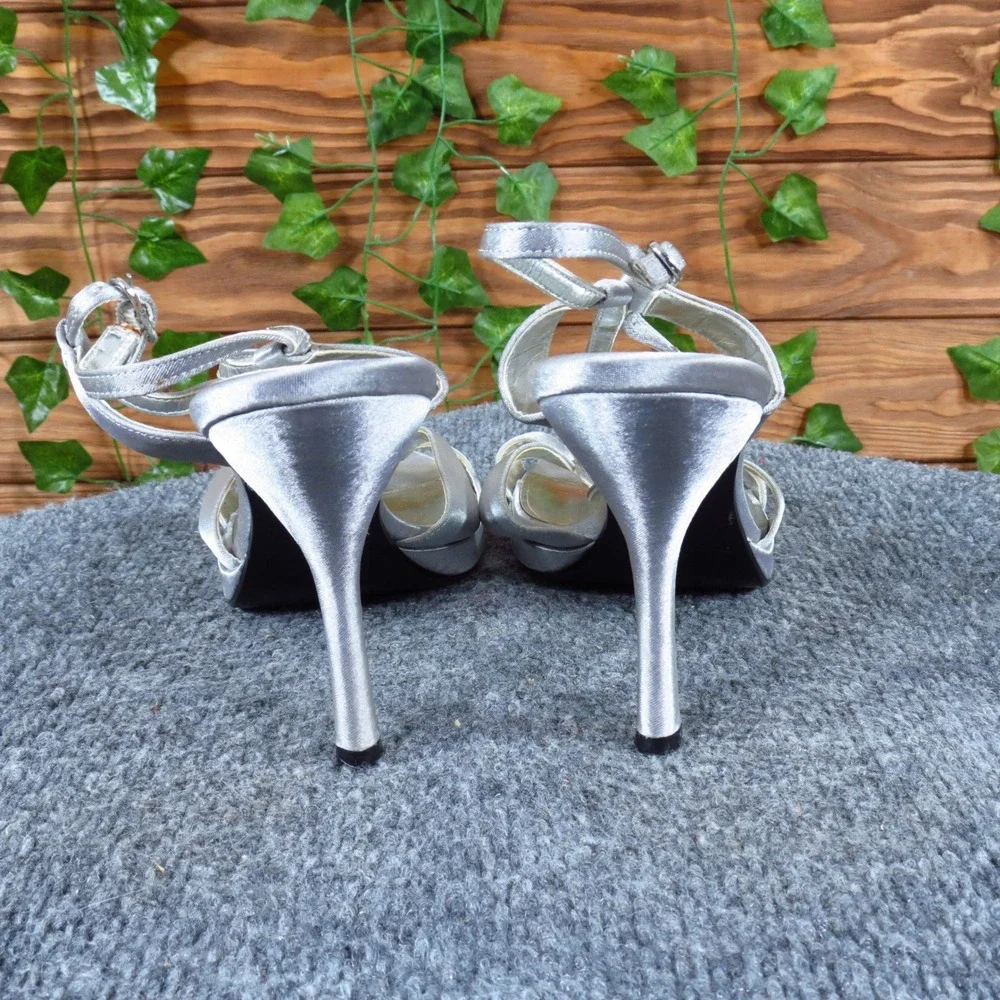 Touch of Nina Gelossi2 Women Heel Sz 9 Special‎ Occasion Silver Satin Rhinestone